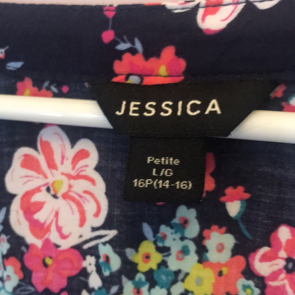 🎀 2/30 🎀 Spring blouse! - Picture 3 of 7